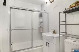 97 Long Hill Dr, Clifton, NJ 07013 - Photo 9