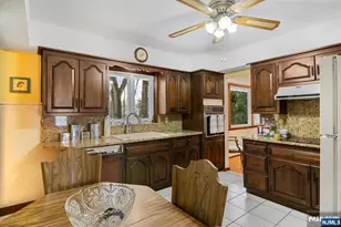 93 Woodrow Ave, Woodland Park, NJ 07424 - Photo 7