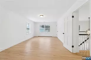 376 Stanhope Rd, Sparta Township, NJ 07871 - Photo 17