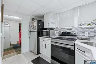 44 Malcolm Ave, Garfield, NJ 07026 - Photo 33