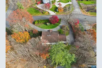 319 Truman Drive, Cresskill, NJ 07626 - Photo 45