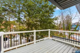 180 Crescent Ave, Leonia, NJ 07605 - Photo 23