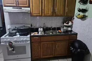 379 Straight St, Paterson, NJ 07501 - Photo 5