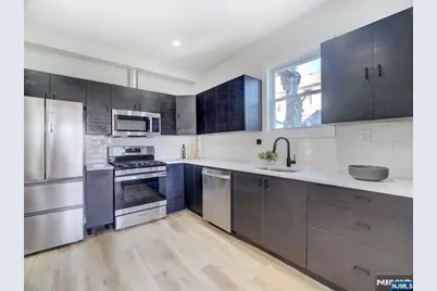 5 Krotik Place, Irvington, NJ 07111 - Photo 7