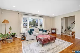 12 Maple Ave, Waldwick, NJ 07463 - Photo 5