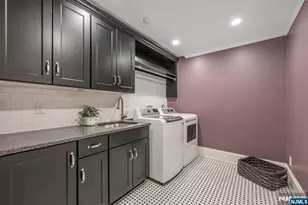 11 Aldbury Dr, Upper Saddle River, NJ 07458 - Photo 37