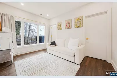 9 Vela Way, Edgewater, NJ 07020 - Photo 25