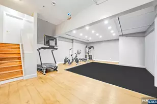 9 Vela Way, Edgewater, NJ 07020 - Photo 27