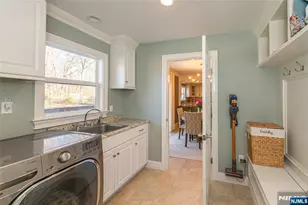 34 Templar Way, Parsippany, NJ 07054 - Photo 17