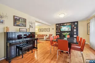 15-14 Radburn Rd, Fair Lawn, NJ 07410 - Photo 9