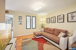 15-14 Radburn Rd, Fair Lawn, NJ 07410 - Photo 5