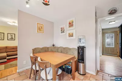 15-14 Radburn Road, Fair Lawn, NJ 07410 - Photo 15