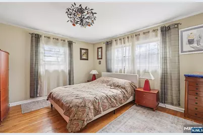15-14 Radburn Road, Fair Lawn, NJ 07410 - Photo 23