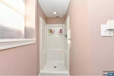2 Lincoln Place, Moonachie, NJ 07074 - Photo 17
