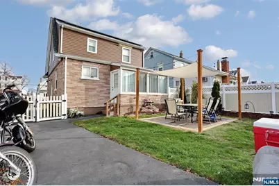 358 Windsor Road, Wood Ridge, NJ 07075 - Photo 31