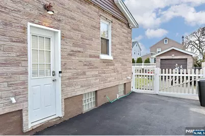 358 Windsor Road, Wood Ridge, NJ 07075 - Photo 29