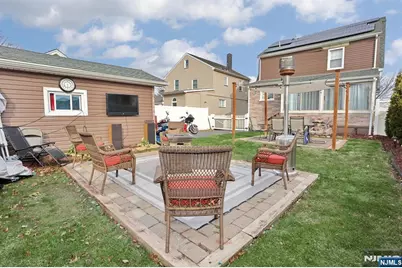 358 Windsor Road, Wood Ridge, NJ 07075 - Photo 33