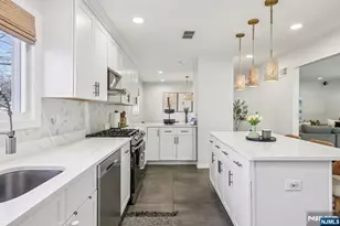 17 Maple Ave, Mahwah, NJ 07430 - Photo 15