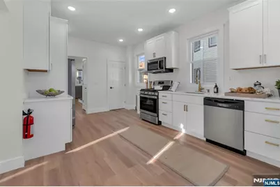 80 22nd Street, East Orange, NJ 07017 - Photo 9