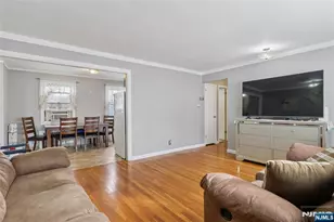 391 East Ave, Bayonne, NJ 07002 - Photo 27