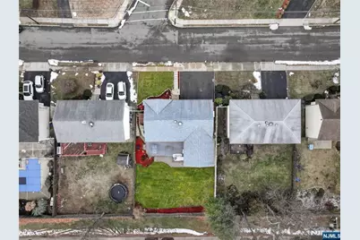 152 Claremont Avenue, Saddle Brook Township, NJ 07663 - Photo 29