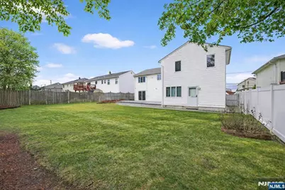 152 Claremont Avenue, Saddle Brook Township, NJ 07663 - Photo 27