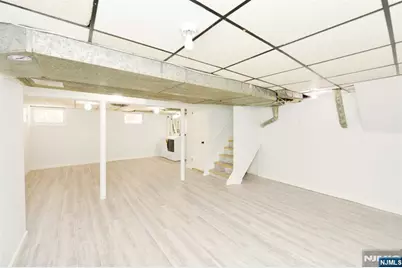 113 Woods Avenue, Bergenfield, NJ 07621 - Photo 25