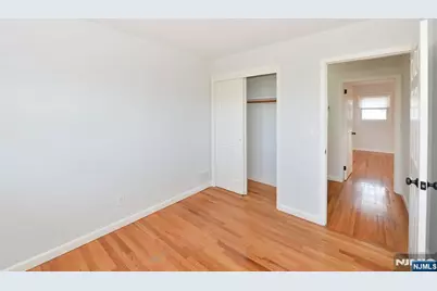 113 Woods Avenue, Bergenfield, NJ 07621 - Photo 15
