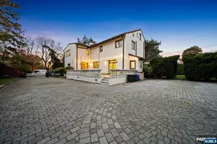 3 Serafin Pl, Glen Rock, NJ 07452 - Photo 49