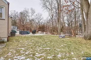 176 Trotta Dr, New Milford, NJ 07646 - Photo 33