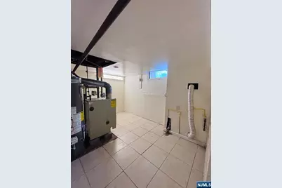 52 Hobart Place, Totowa, NJ 07512 - Photo 21