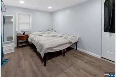 147 Knollwood Terrace, Clifton, NJ 07012 - Photo 9