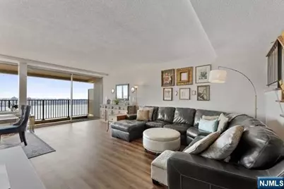 3 Horizon Road #1004, Fort Lee, NJ 07024 - Photo 13