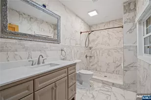 81 Fairmount Ave, Hackensack, NJ 07601 - Photo 13