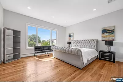 275 14th B #B, Palisades Park, NJ 07650 - Photo 19