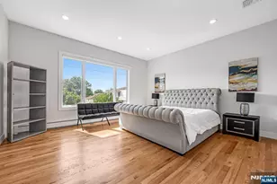 275 14th B, Palisades Park, NJ 07650 - Photo 19