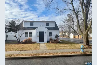 11 Van Dam Avenue, Bloomingdale, NJ 07403 - Photo 1