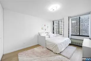 200 Winston 1008, Cliffside Park, NJ 07010 - Photo 17