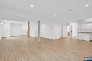 7 Royal Ave, Livingston, NJ 07039 - Photo 21