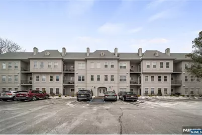 703 Brittany Drive, Wayne, NJ 07470 - Photo 19