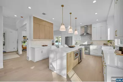 7 Canterbury Lane, Millburn, NJ 07078 - Photo 15