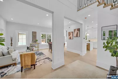 7 Canterbury Lane, Millburn, NJ 07078 - Photo 3