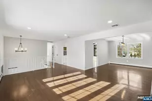 92 Mandeville Ave, Pequannock Township, NJ 07440 - Photo 9