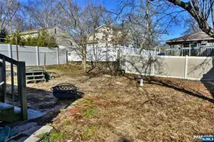 638 Washington Ave, Washington Township, NJ 07676 - Photo 15