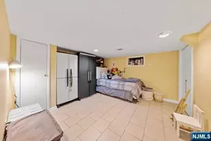 940 Garrison Ave, Teaneck Township, NJ 07666 - Photo 25