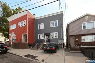 201 Zabriskie Street 1, Jersey City, NJ 07307 - Photo 31