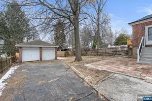 33 Robertson Rd, West Orange Township, NJ 07052 - Photo 41