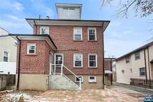 33 Robertson Rd, West Orange Township, NJ 07052 - Photo 35