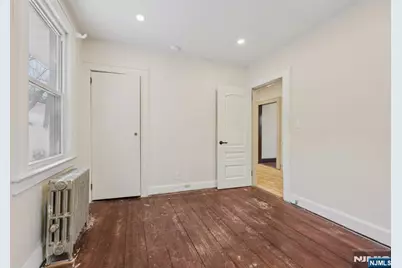 55 Roosevelt Avenue, West Orange Township, NJ 07052 - Photo 23