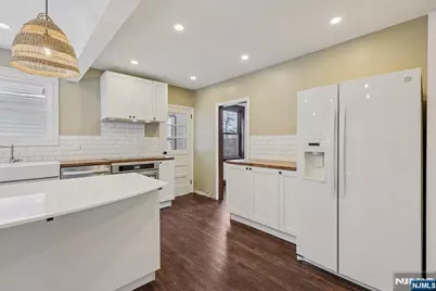 55 Roosevelt Avenue, West Orange Township, NJ 07052 - Photo 11